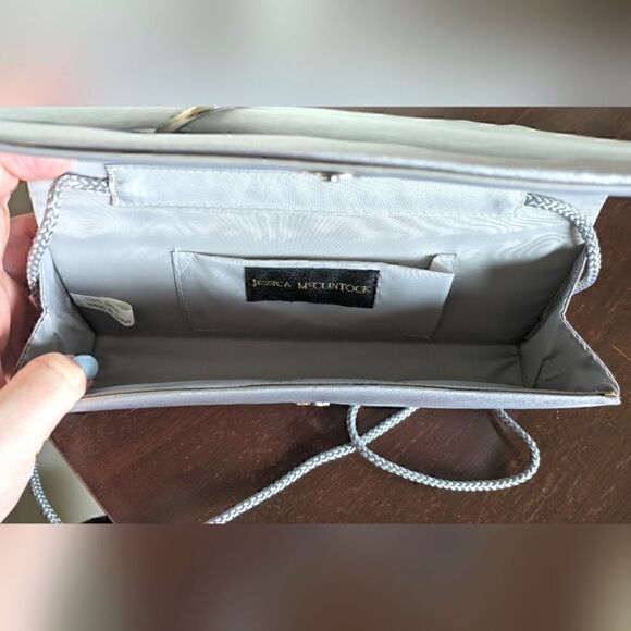 90s Jessica McClintock Silver Satin Clutch Handbag with Optional Strap - Picture 10 of 13